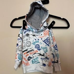3 for $6 bundle and offer 😉 Size 18 month hoodie